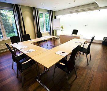ホテル Nova Park Conference Knivsta  エクステリア 写真